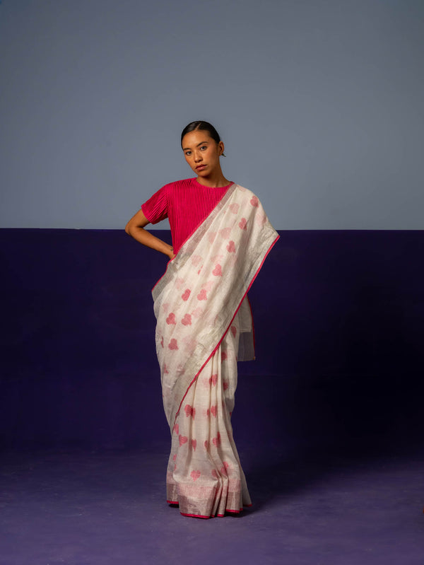 The Novi Linen Saree